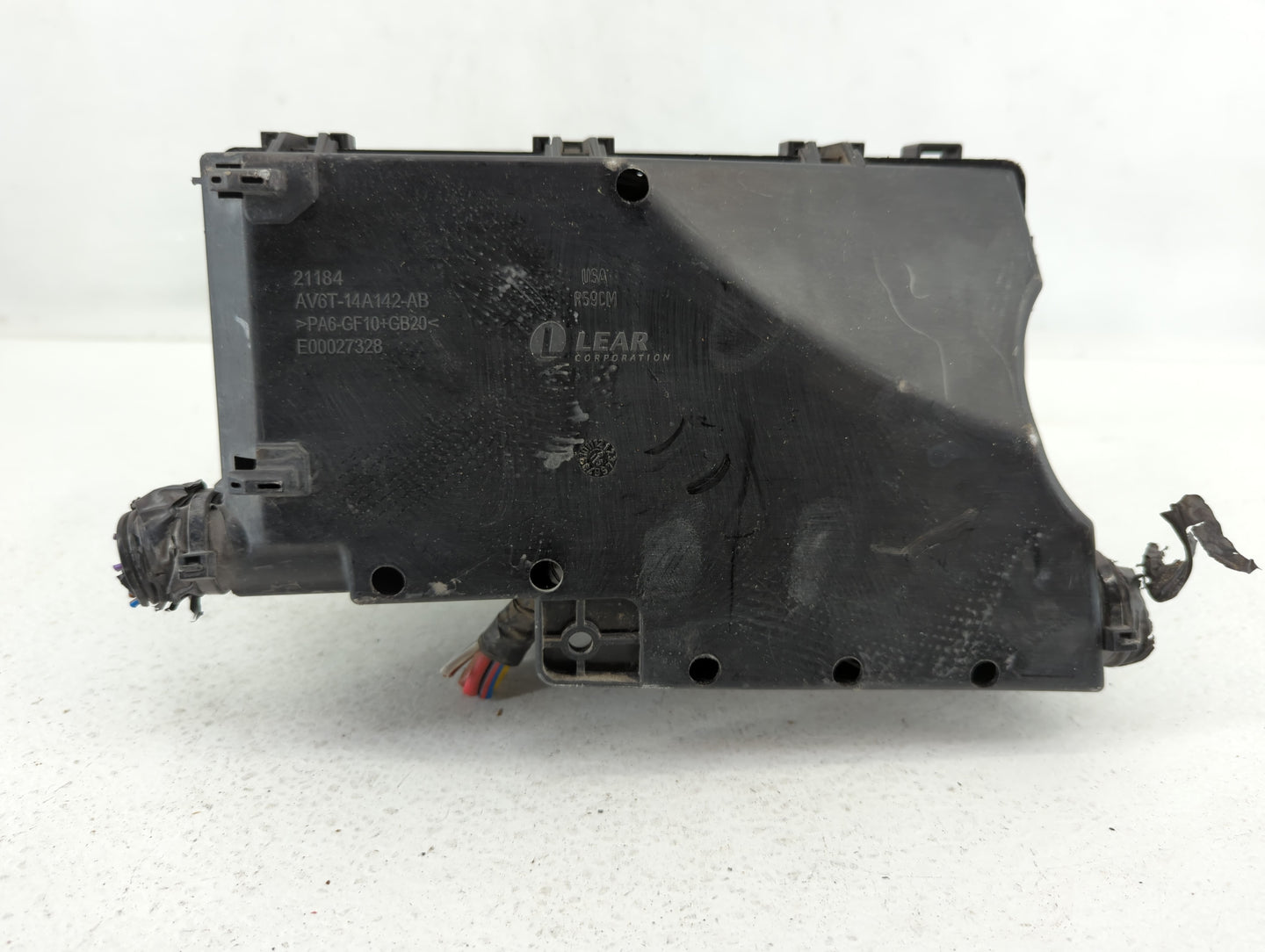 2016 Ford Focus Fusebox Fuse Box Panel Relay Module P/N:AV6T-14A067-AD Fits OEM Used Auto Parts - Oemusedautoparts1.com