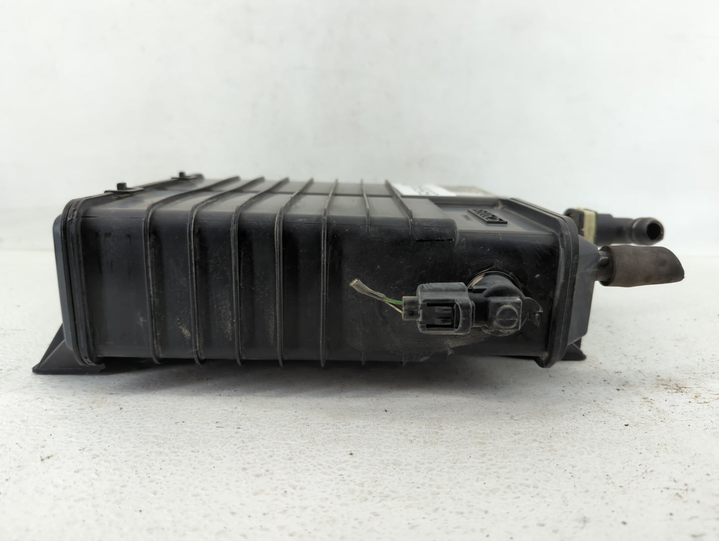 2016 Ford Focus Fuel Vapor Charcoal Canister - Oemusedautoparts1.com