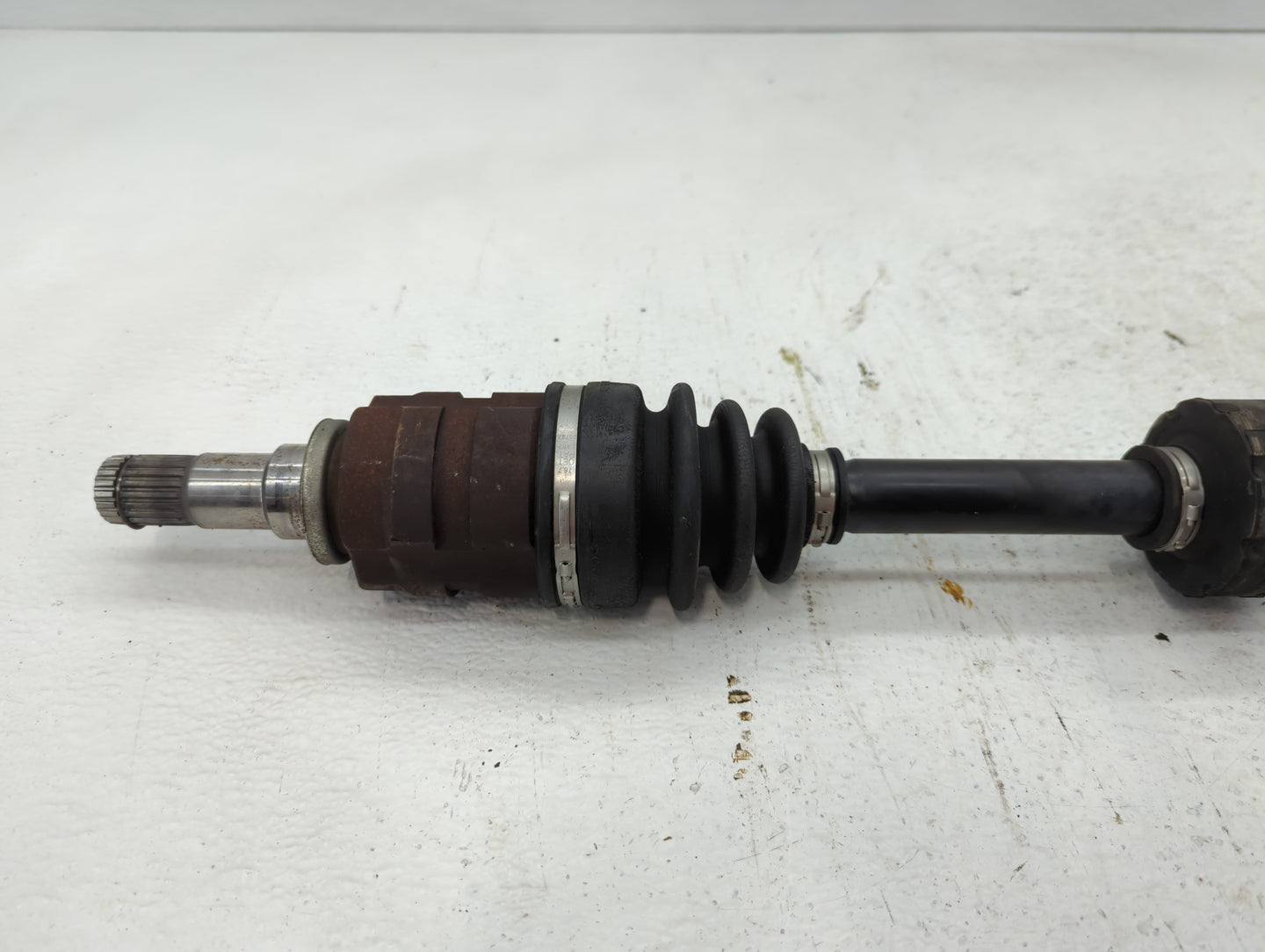 2012-2018 Ford Focus Axle Shaft Front Driver Cv C/v - Oemusedautoparts1.com