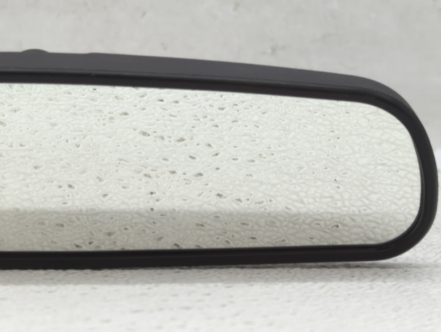 2016 Ford Focus Interior Rear View Mirror Replacement OEM P/N:IE8011681 Fits OEM Used Auto Parts - Oemusedautoparts1.com