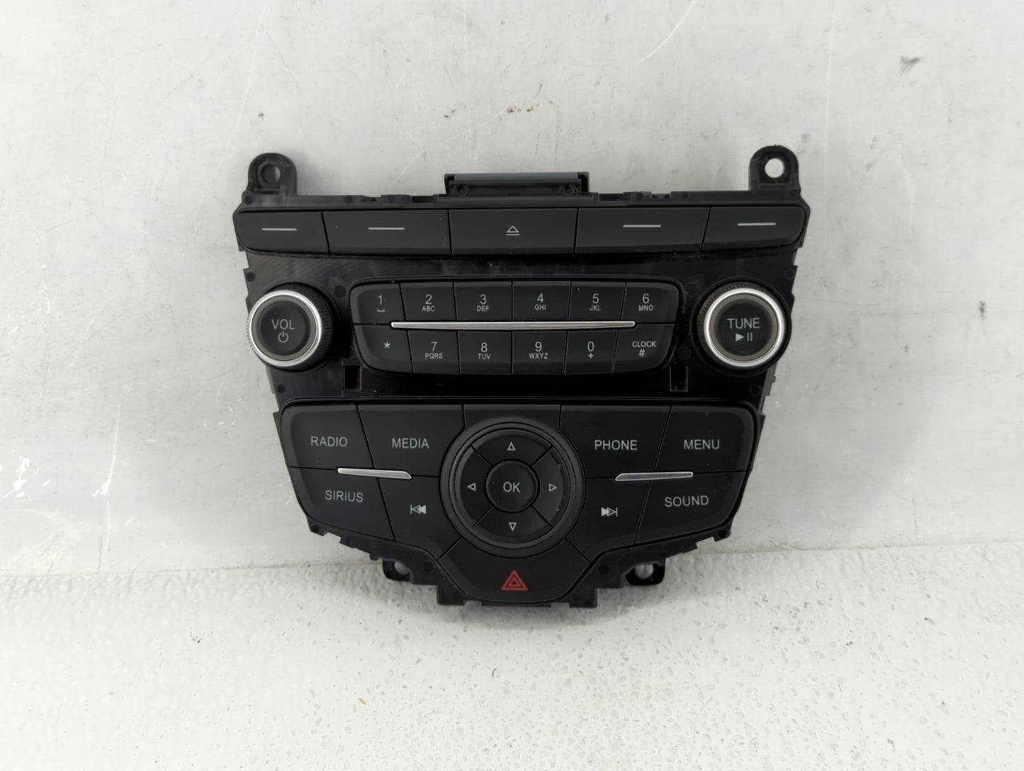 2015-2018 Ford Focus Radio AM FM Cd Player Receiver Replacement P/N:F1ET18K811KD Fits Fits 2015 2016 2017 2018 2019 OEM Used