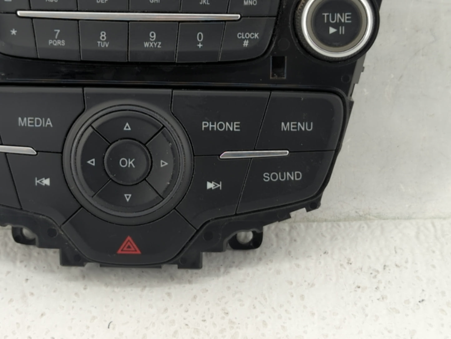 2015-2018 Ford Focus Radio AM FM Cd Player Receiver Replacement P/N:F1ET18K811KD Fits Fits 2015 2016 2017 2018 2019 OEM Used