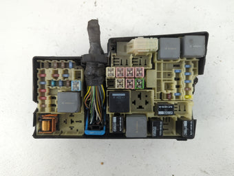 compare product 2016 Ford Focus Fusebox Fuse Box Panel Relay Module P/N:AV6T-14A142-AB AV6T-14A067-AD Fits OEM Used Auto Parts
