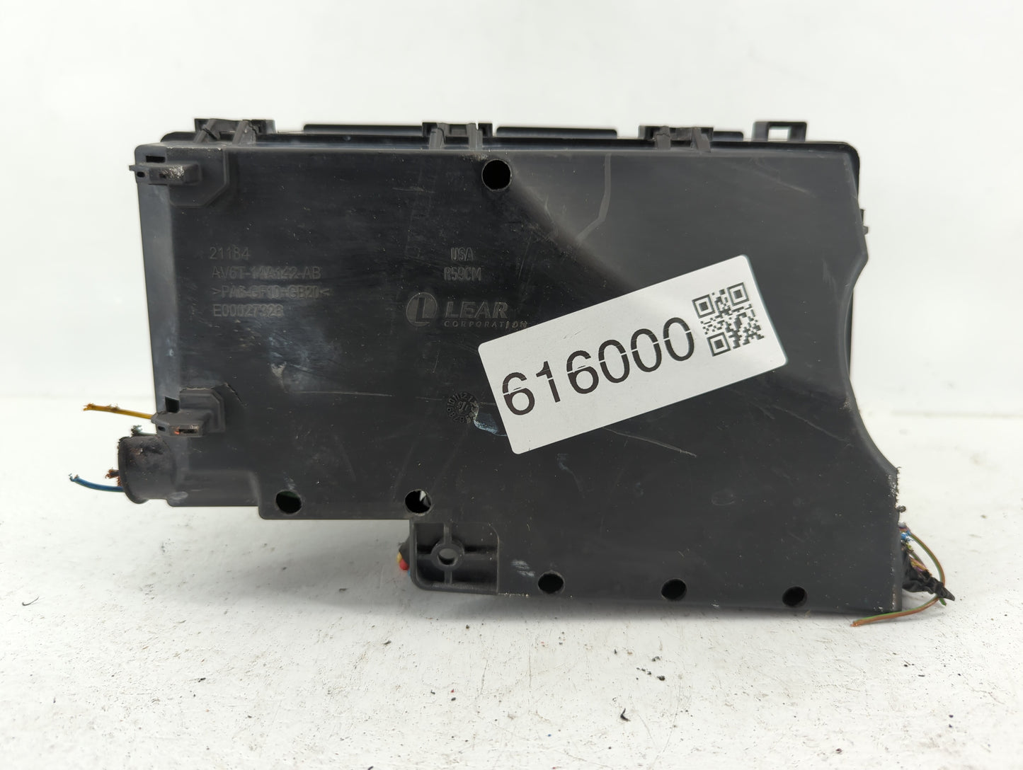 2016 Ford Focus Fusebox Fuse Box Panel Relay Module P/N:AV6T-14A142-AB AV6T-14A067-AD Fits OEM Used Auto Parts - Oemusedauto