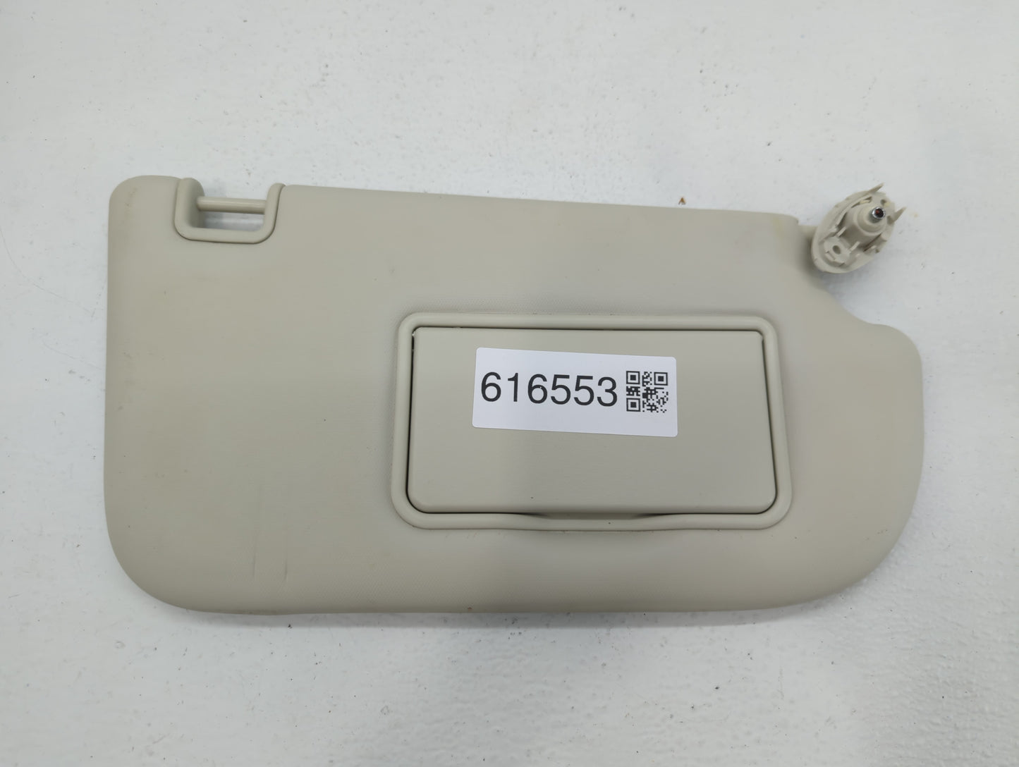 2013-2018 Ford Focus Sun Visor Shade Replacement Passenger Right Mirror Fits Fits 2013 2014 2015 2016 2017 2018 OEM Used Aut