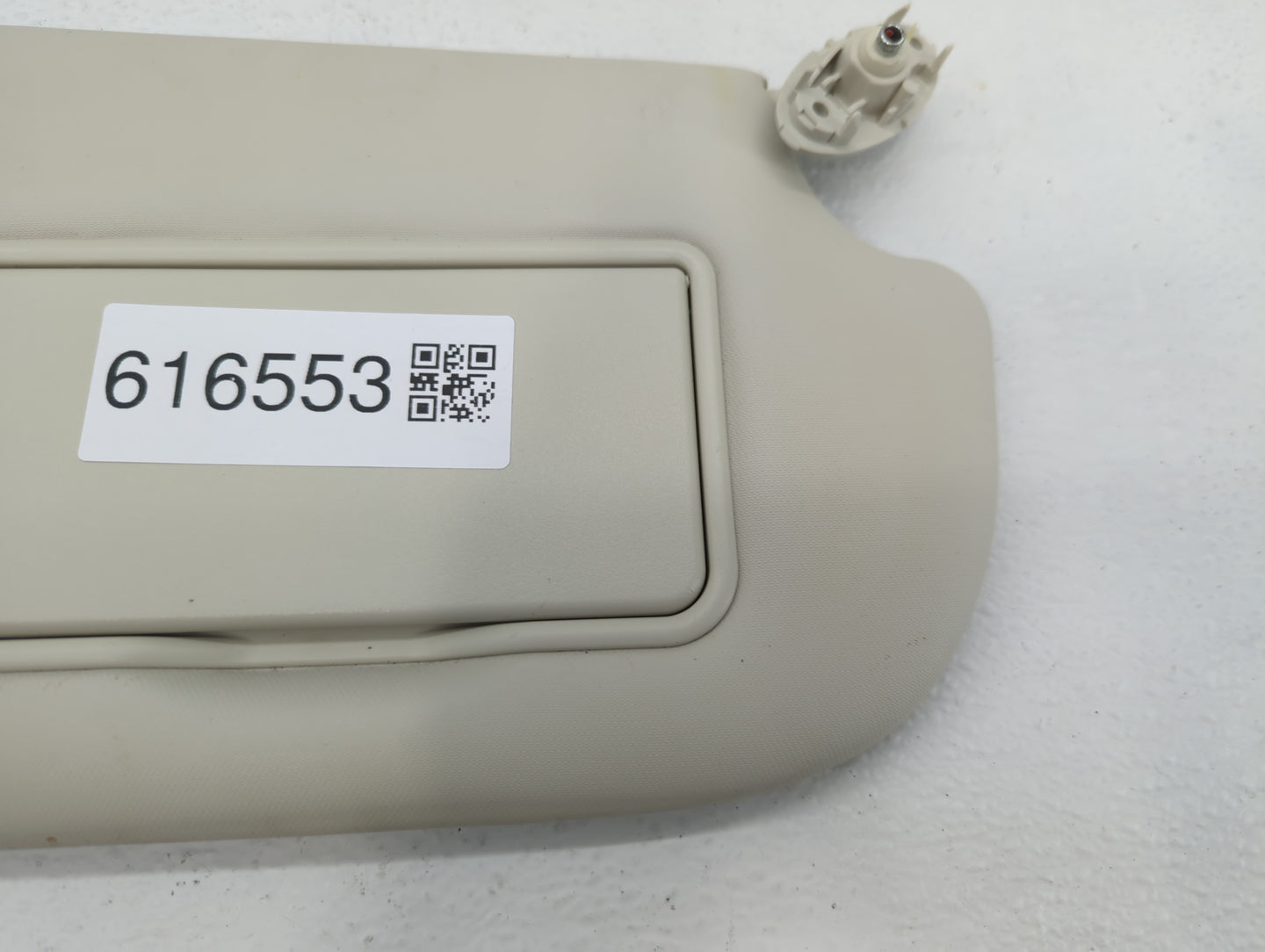 2013-2018 Ford Focus Sun Visor Shade Replacement Passenger Right Mirror Fits Fits 2013 2014 2015 2016 2017 2018 OEM Used Aut
