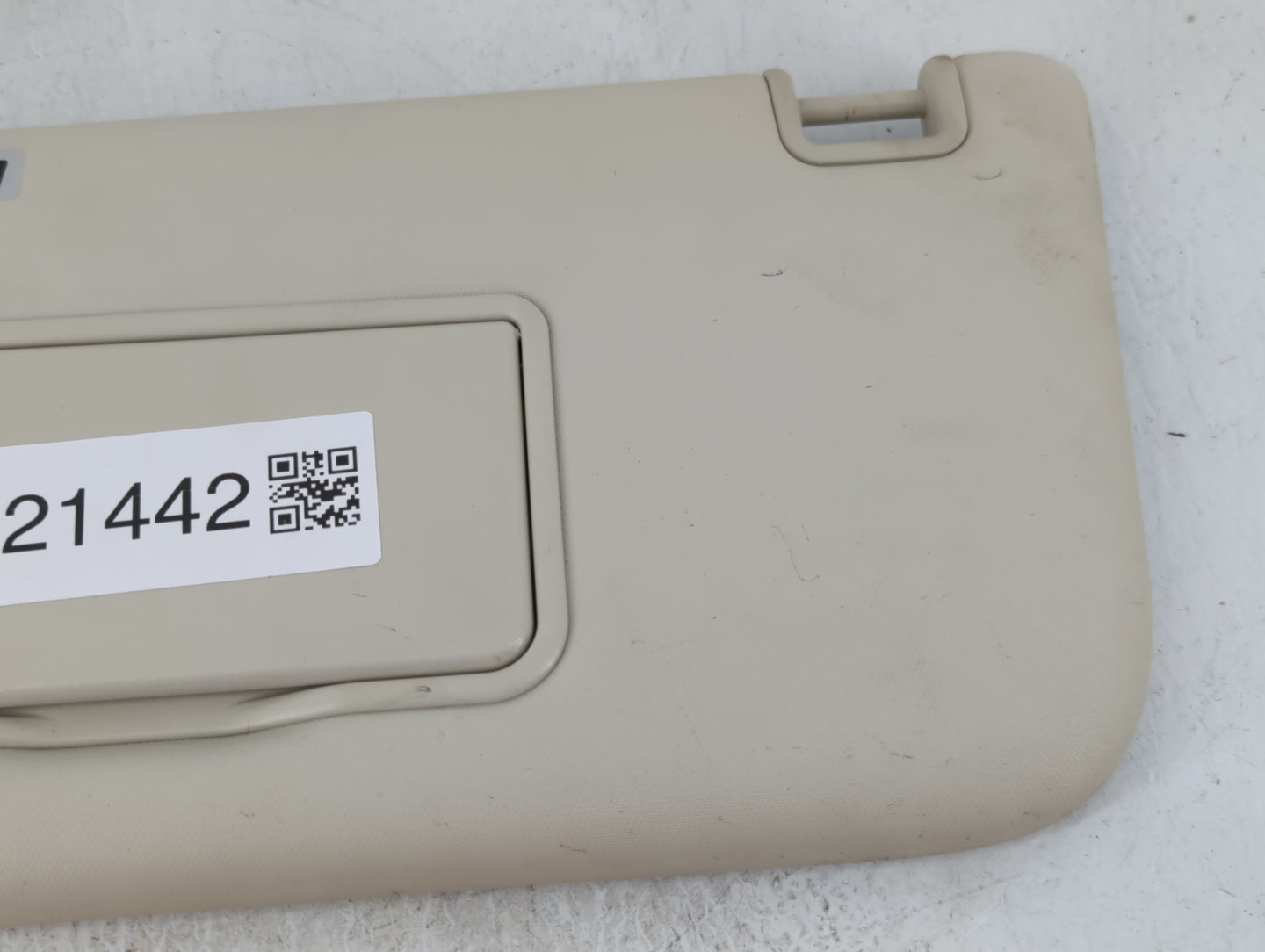 2013-2018 Ford Focus Sun Visor Shade Replacement Driver Left Mirror Fits Fits 2013 2014 2015 2016 2017 2018 OEM Used Auto Pa