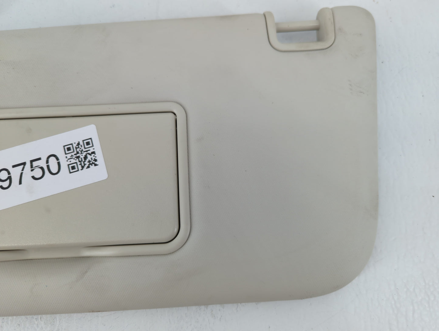2013-2018 Ford Focus Sun Visor Shade Replacement Driver Left Mirror Fits Fits 2013 2014 2015 2016 2017 2018 OEM Used Auto Pa