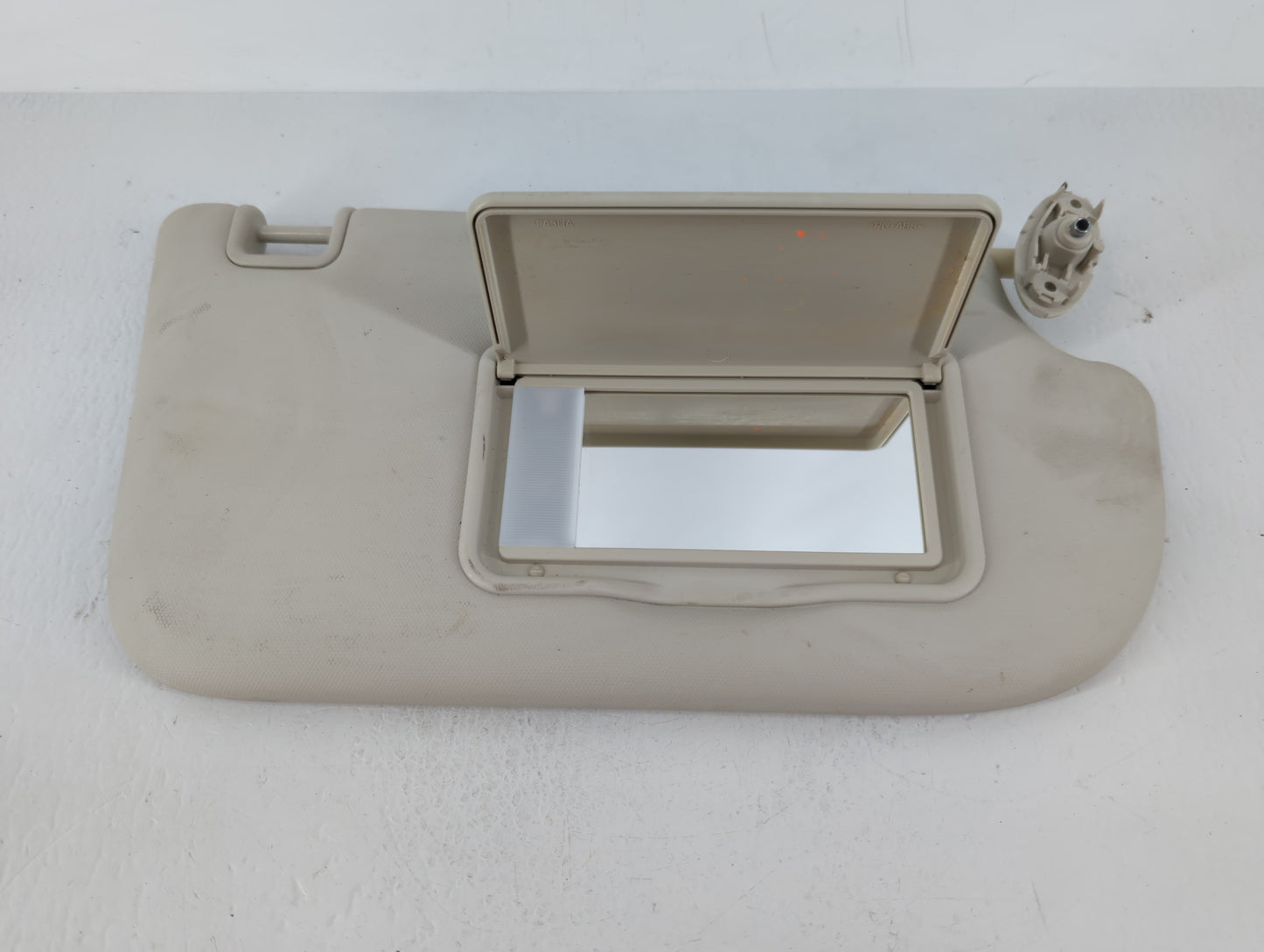 2013-2018 Ford Focus Sun Visor Shade Replacement Passenger Right Mirror Fits Fits 2013 2014 2015 2016 2017 2018 OEM Used Aut