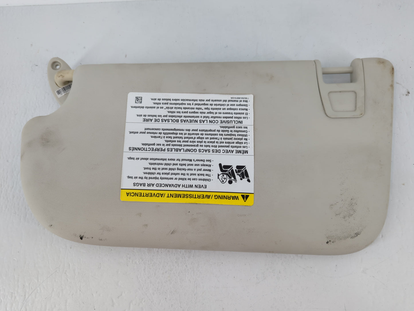 2013-2018 Ford Focus Sun Visor Shade Replacement Passenger Right Mirror Fits Fits 2013 2014 2015 2016 2017 2018 OEM Used Aut
