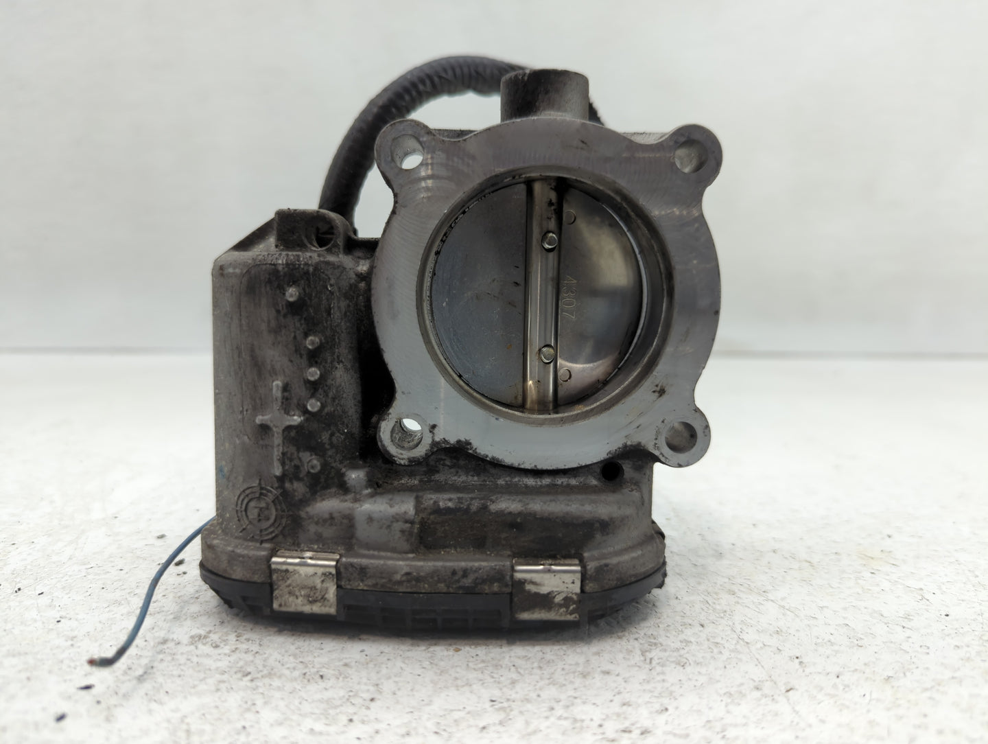 2014-2018 Ford Focus Throttle Body P/N:DS7E -9F991-BB Fits Fits 2014 2015 2016 2017 2018 2019 2020 2021 2022 OEM Used Auto P