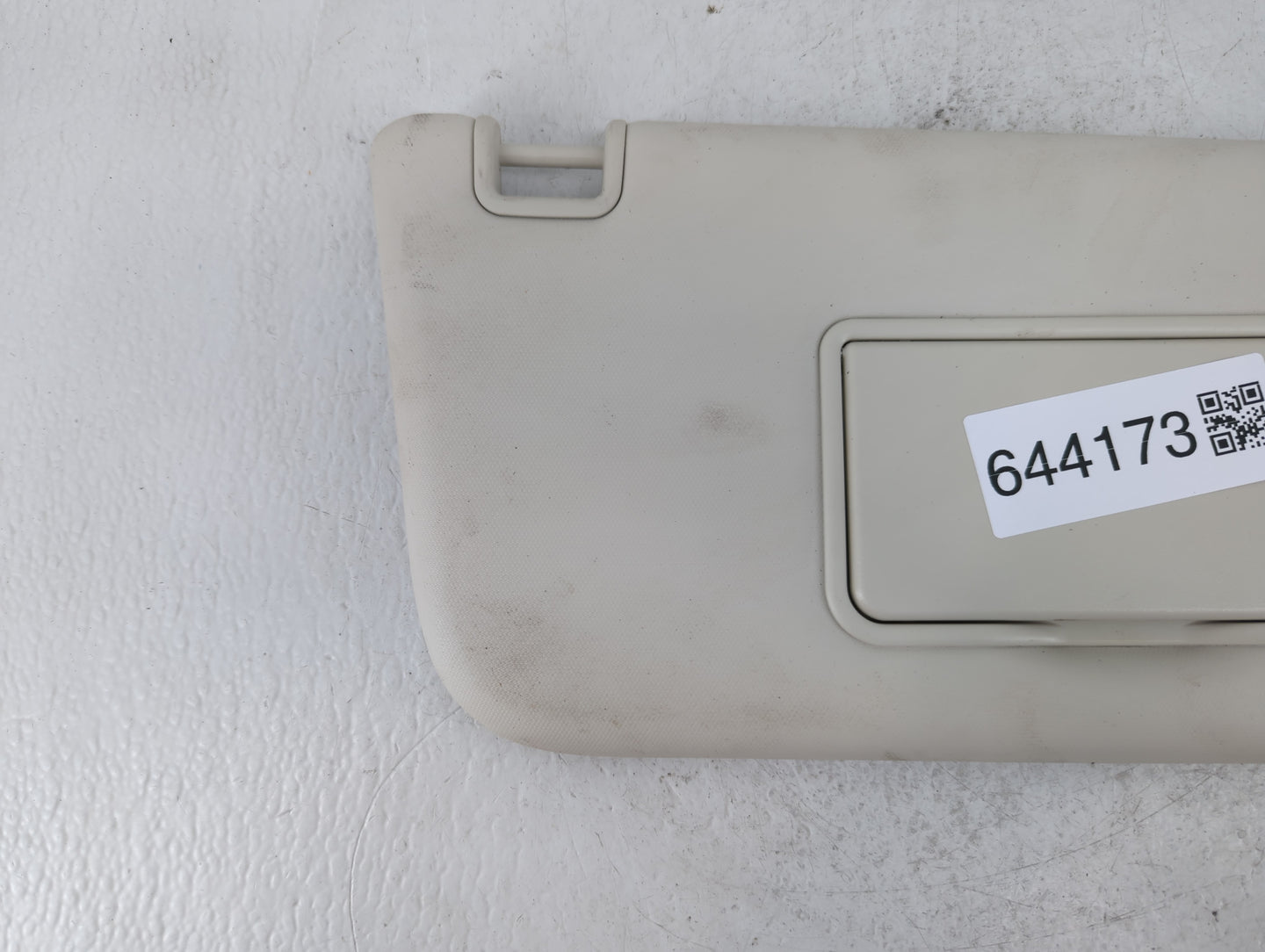 2013-2018 Ford Focus Sun Visor Shade Replacement Passenger Right Mirror Fits Fits 2013 2014 2015 2016 2017 2018 OEM Used Aut