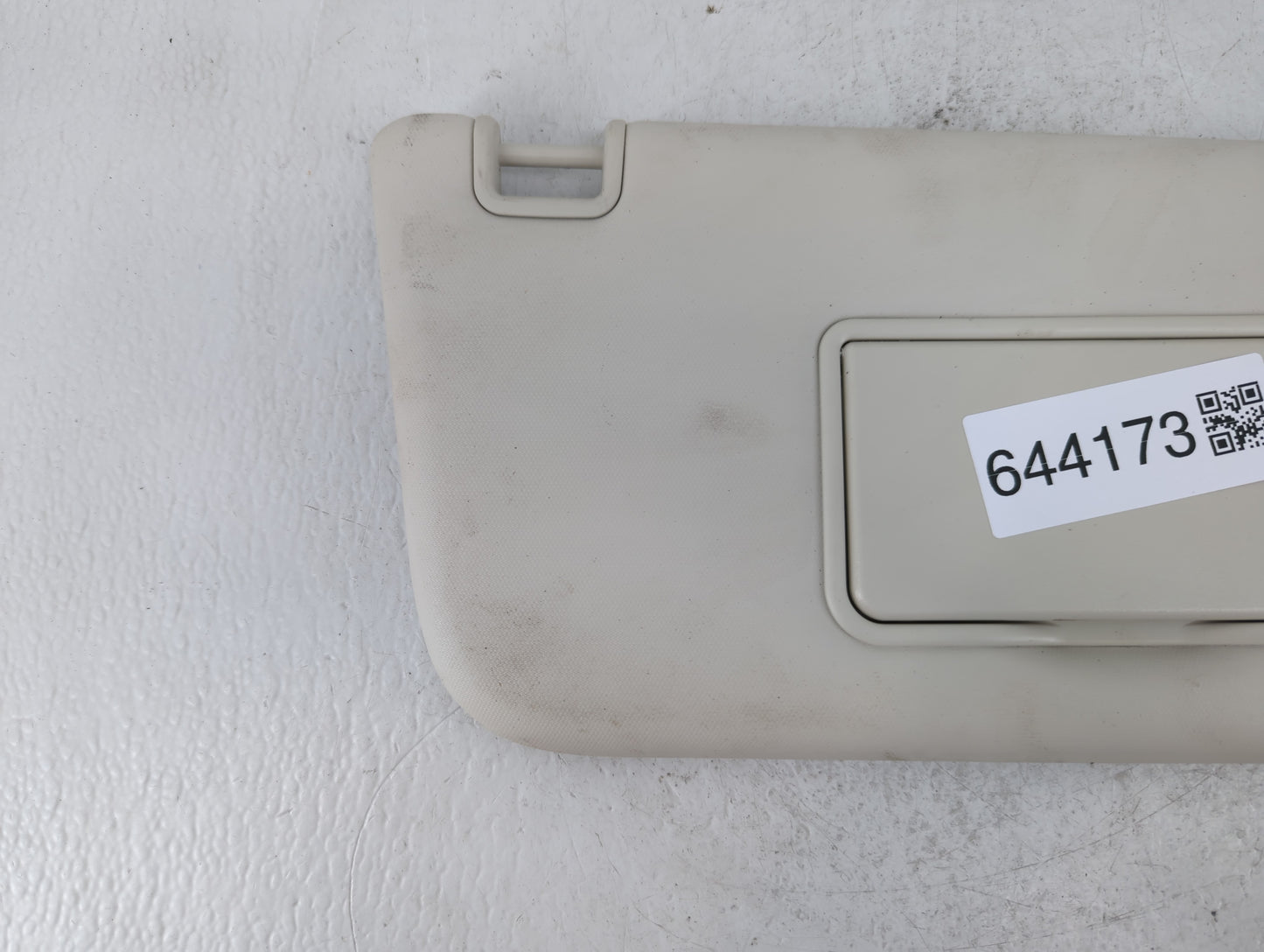 2013-2018 Ford Focus Sun Visor Shade Replacement Passenger Right Mirror Fits Fits 2013 2014 2015 2016 2017 2018 OEM Used Aut