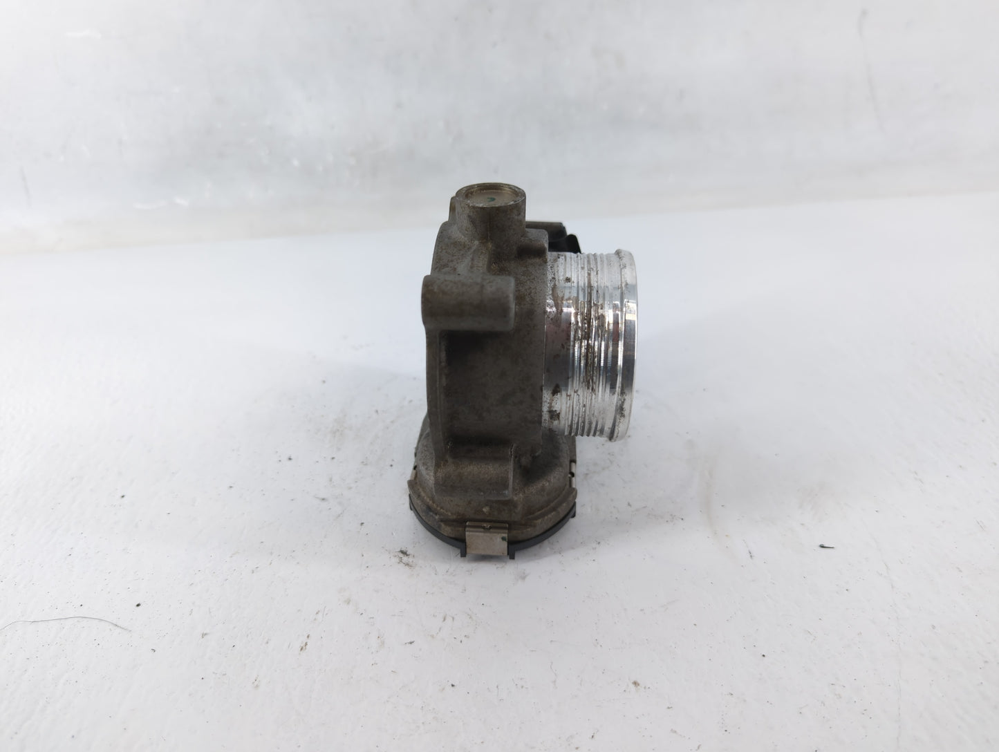 2014-2018 Ford Focus Throttle Body P/N:DS7E-9F991-BB Fits Fits 2014 2015 2016 2017 2018 2019 2020 2021 2022 OEM Used Auto Pa