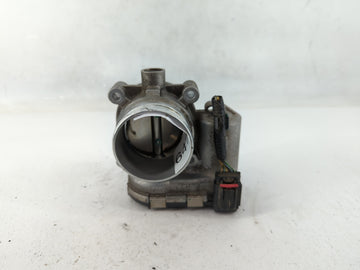 2015-2018 Ford Focus Throttle Body P/N:DS7E-9F991-BB Fits Fits 2014 2015 2016 2017 2018 OEM Used Auto Parts - Oemusedautopar