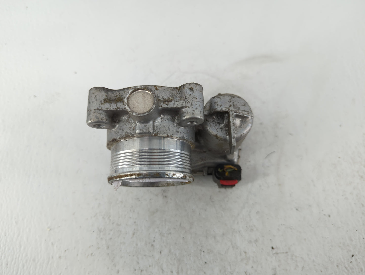 2014-2018 Ford Focus Throttle Body P/N:DS7E-9F991-BB Fits Fits 2014 2015 2016 2017 2018 2019 2020 2021 2022 OEM Used Auto Pa