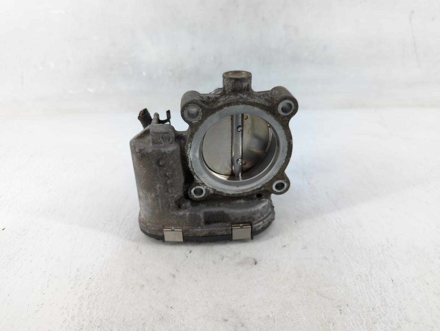 2014-2018 Ford Focus Throttle Body P/N:DS7E-9F991-BB Fits Fits 2014 2015 2016 2017 2018 2019 2020 2021 2022 OEM Used Auto Pa