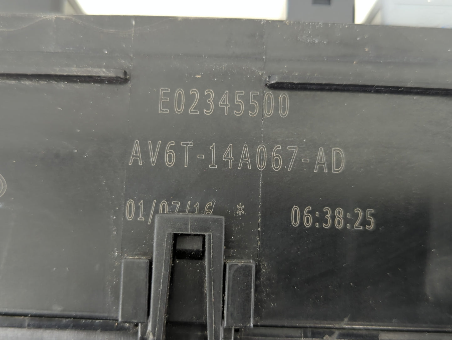 2016 Ford Focus Fusebox Fuse Box Panel Relay Module P/N:AV6T-14A067-AD Fits OEM Used Auto Parts - Oemusedautoparts1.com