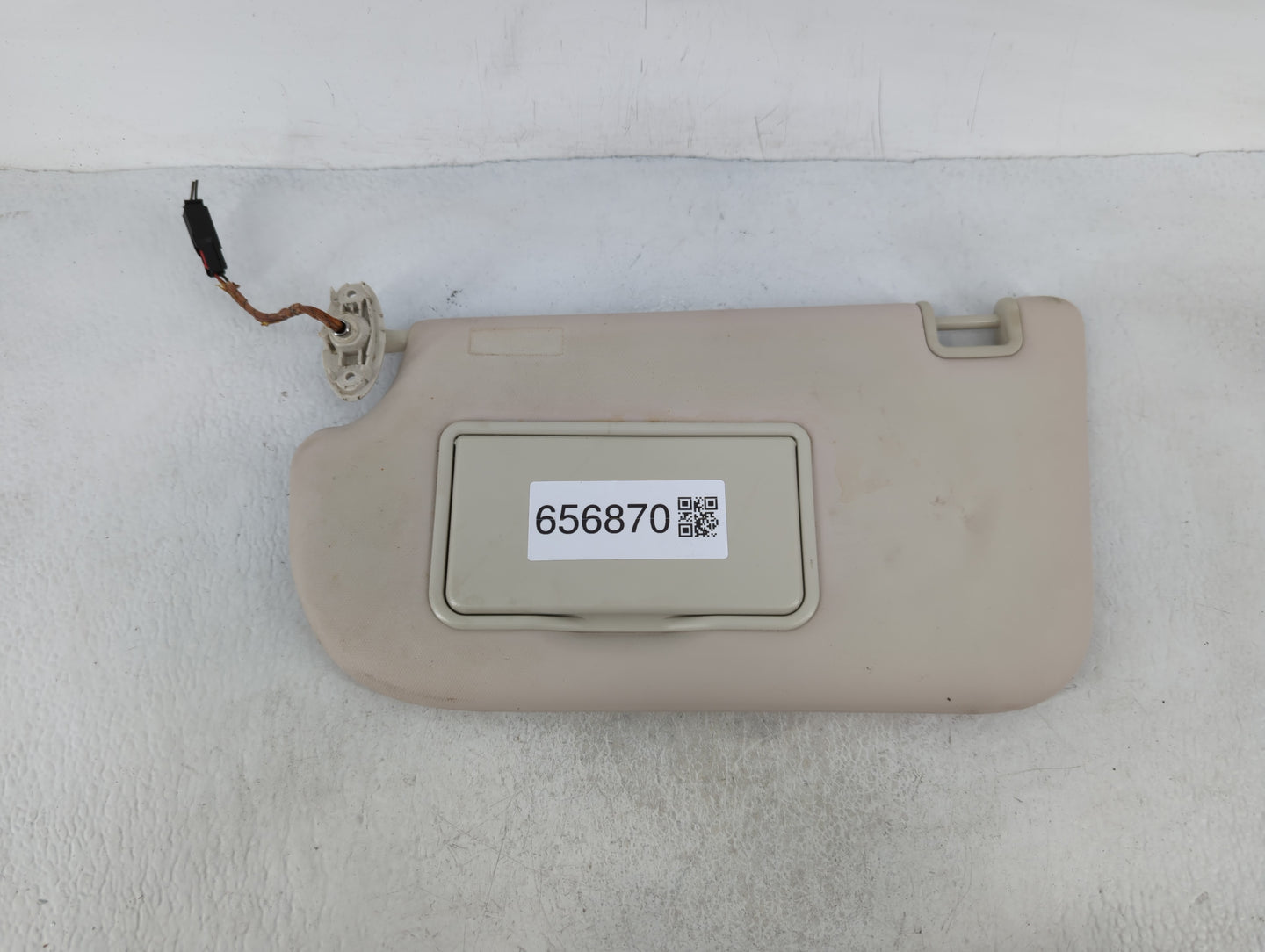 2013-2018 Ford Focus Sun Visor Shade Replacement Driver Left Mirror Fits Fits 2013 2014 2015 2016 2017 2018 OEM Used Auto Pa