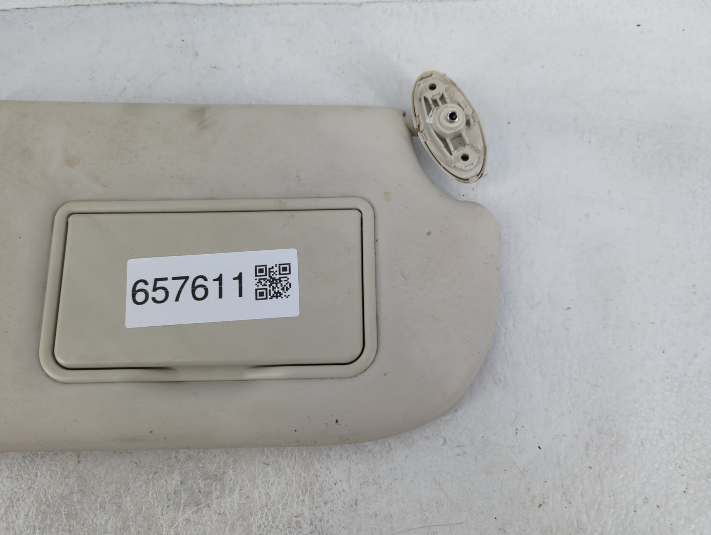 2013-2018 Ford Focus Sun Visor Shade Replacement Passenger Right Mirror Fits Fits 2013 2014 2015 2016 2017 2018 OEM Used Aut