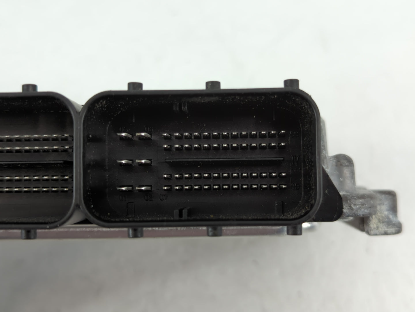 2013-2018 Ford Focus PCM Engine Control Computer ECU ECM PCU OEM P/N:BV61-12B684-BC FM5A-12A650-ADB Fits OEM Used Auto Parts