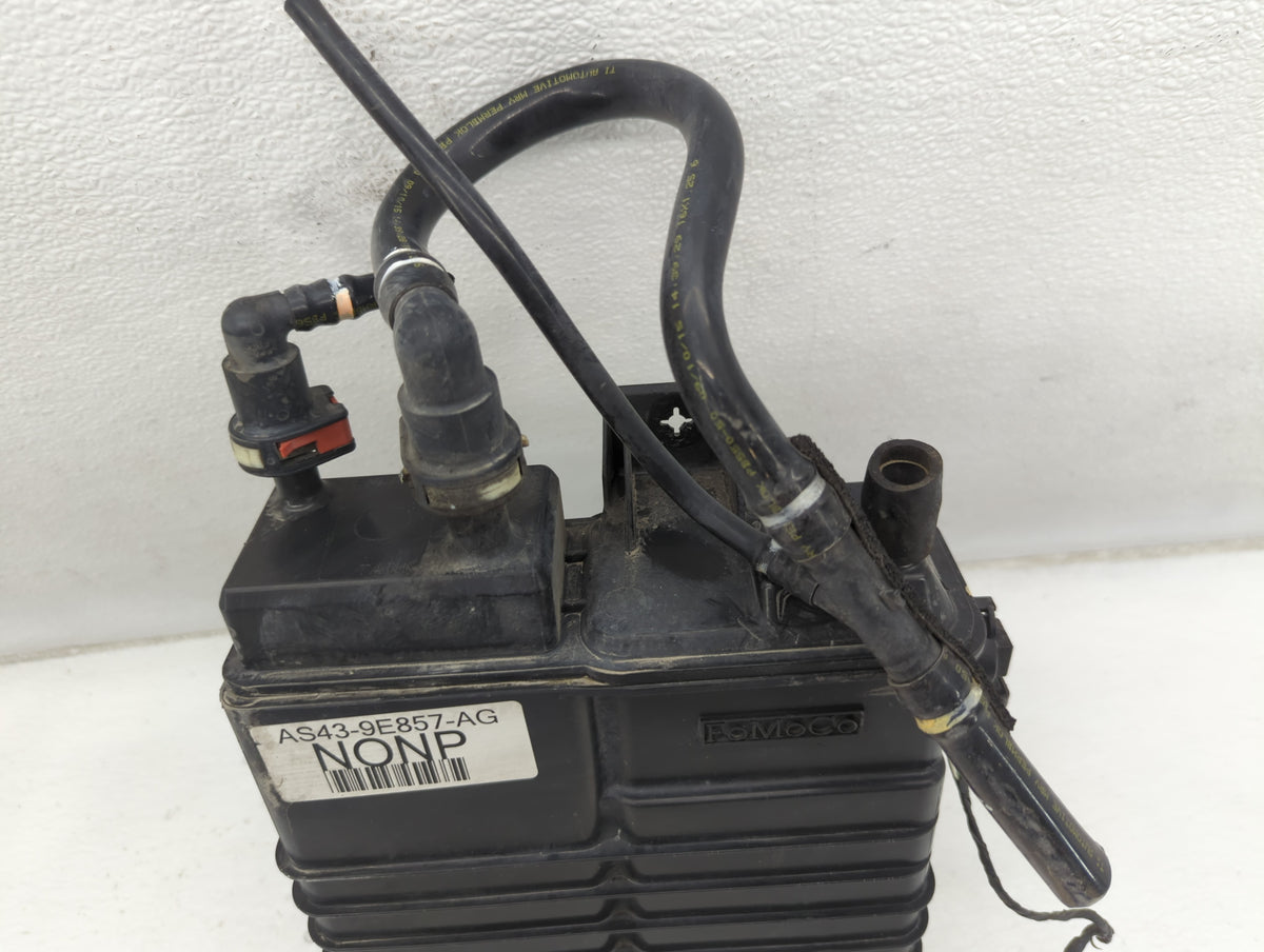 2016 Ford Focus Fuel Vapor Charcoal Canister 662923 - Oemusedautoparts1.com