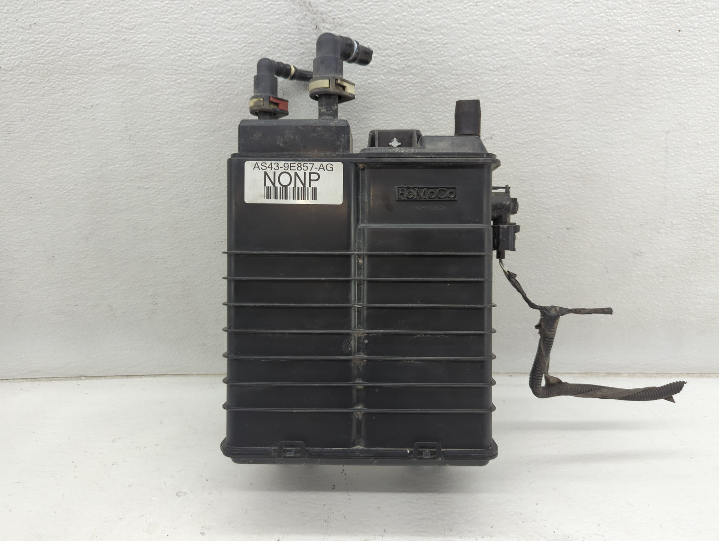 2016 Ford Focus Fuel Vapor Charcoal Canister 663176 - Oemusedautoparts1.com