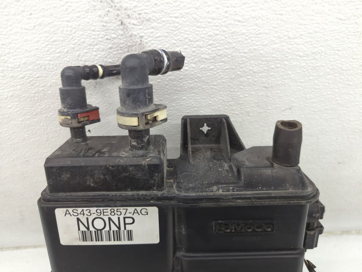 2016 Ford Focus Fuel Vapor Charcoal Canister 663176 - Oemusedautoparts1.com