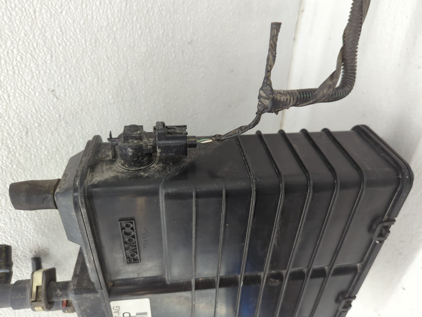 2016 Ford Focus Fuel Vapor Charcoal Canister 663176 - Oemusedautoparts1.com
