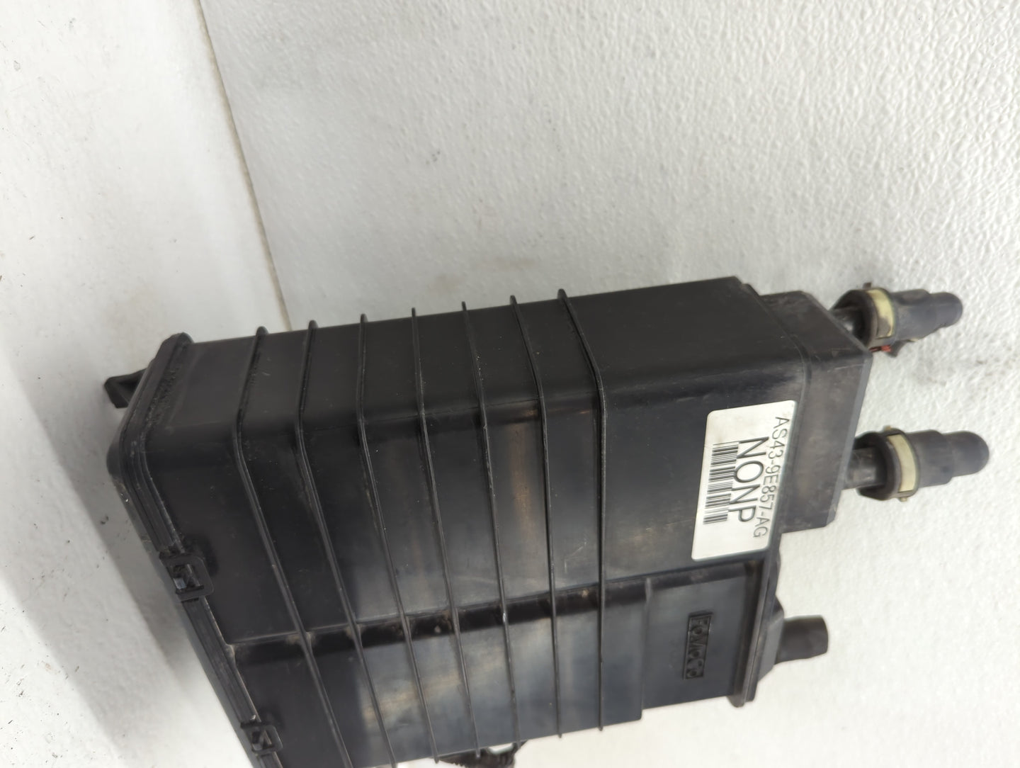 2016 Ford Focus Fuel Vapor Charcoal Canister - Oemusedautoparts1.com