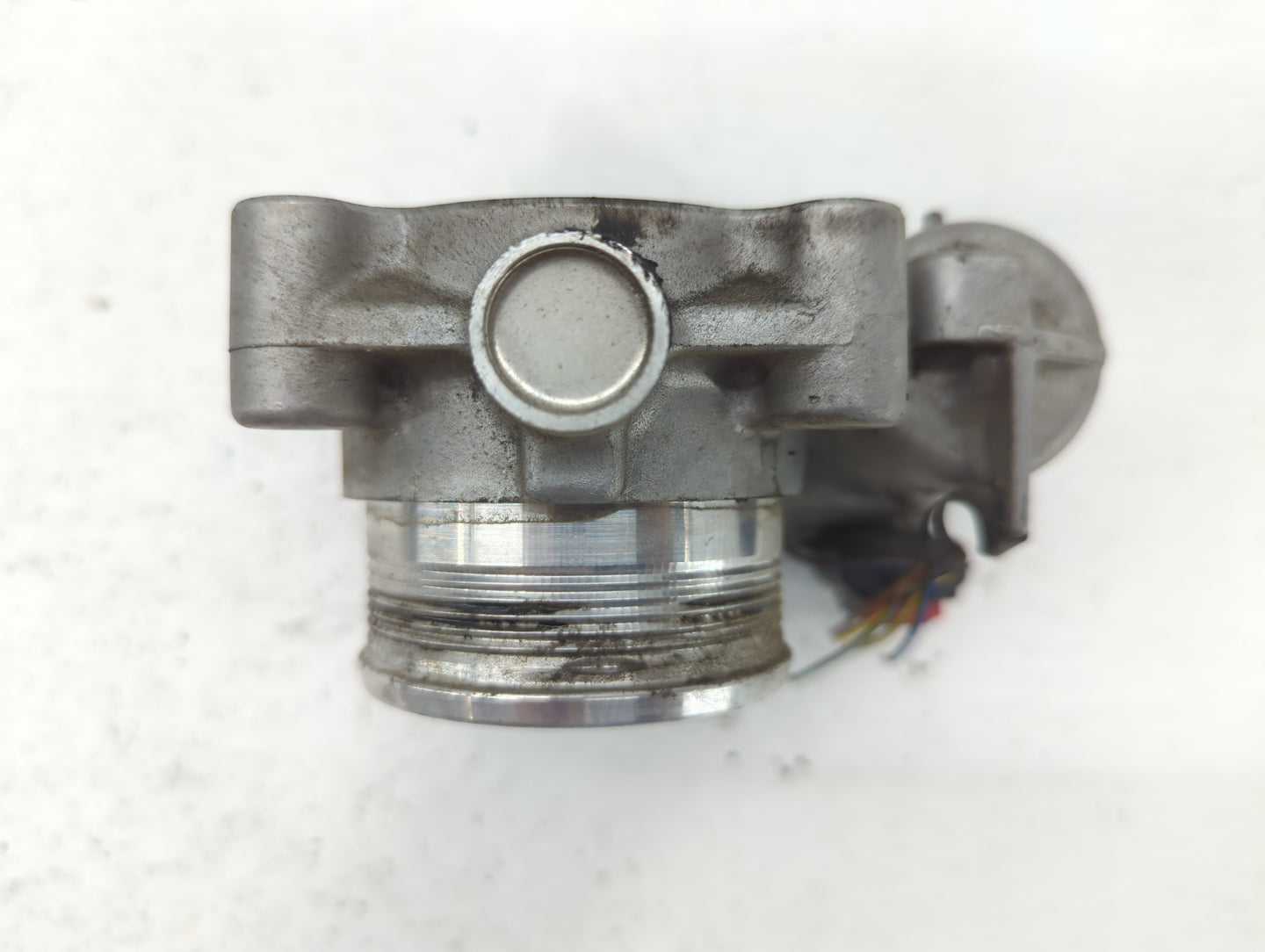 2014-2018 Ford Focus Throttle Body P/N:DS7E-9F991-BB Fits Fits 2014 2015 2016 2017 2018 2019 2020 2021 2022 OEM Used Auto Pa
