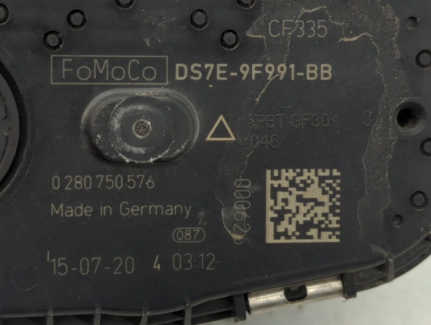 2014-2018 Ford Focus Throttle Body P/N:DS7E-9F991-BB Fits Fits 2014 2015 2016 2017 2018 2019 2020 2021 2022 OEM Used Auto Pa