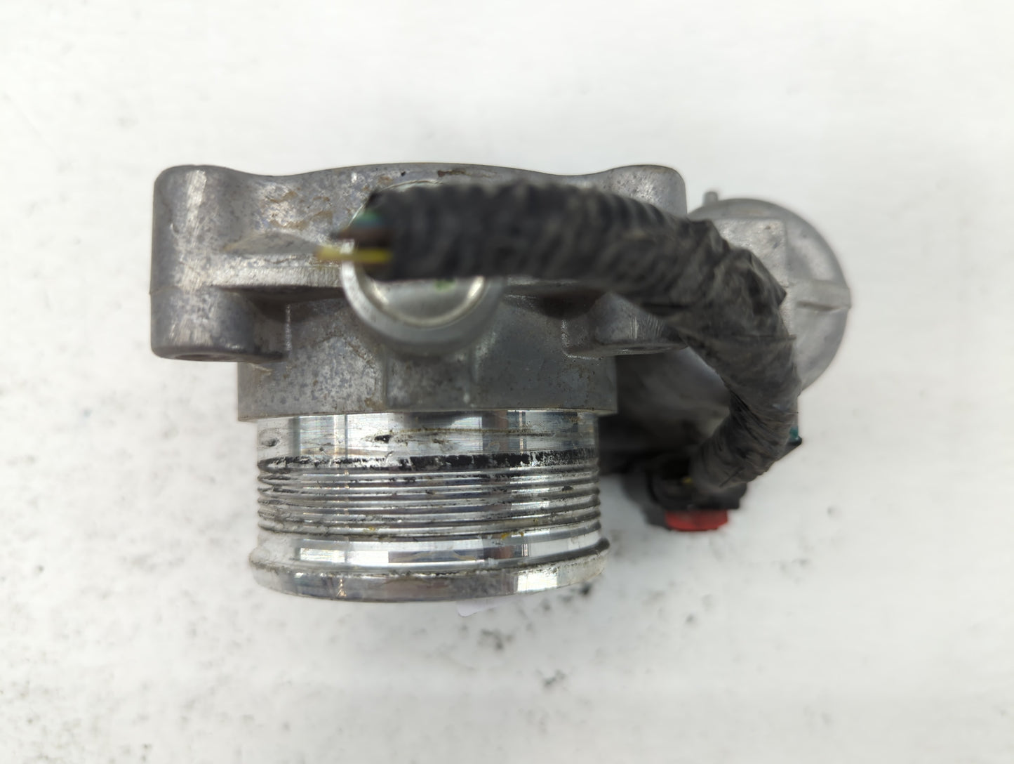 2014-2018 Ford Focus Throttle Body P/N:DS7E-9F991-BB Fits Fits 2014 2015 2016 2017 2018 2019 2020 2021 2022 OEM Used Auto Pa
