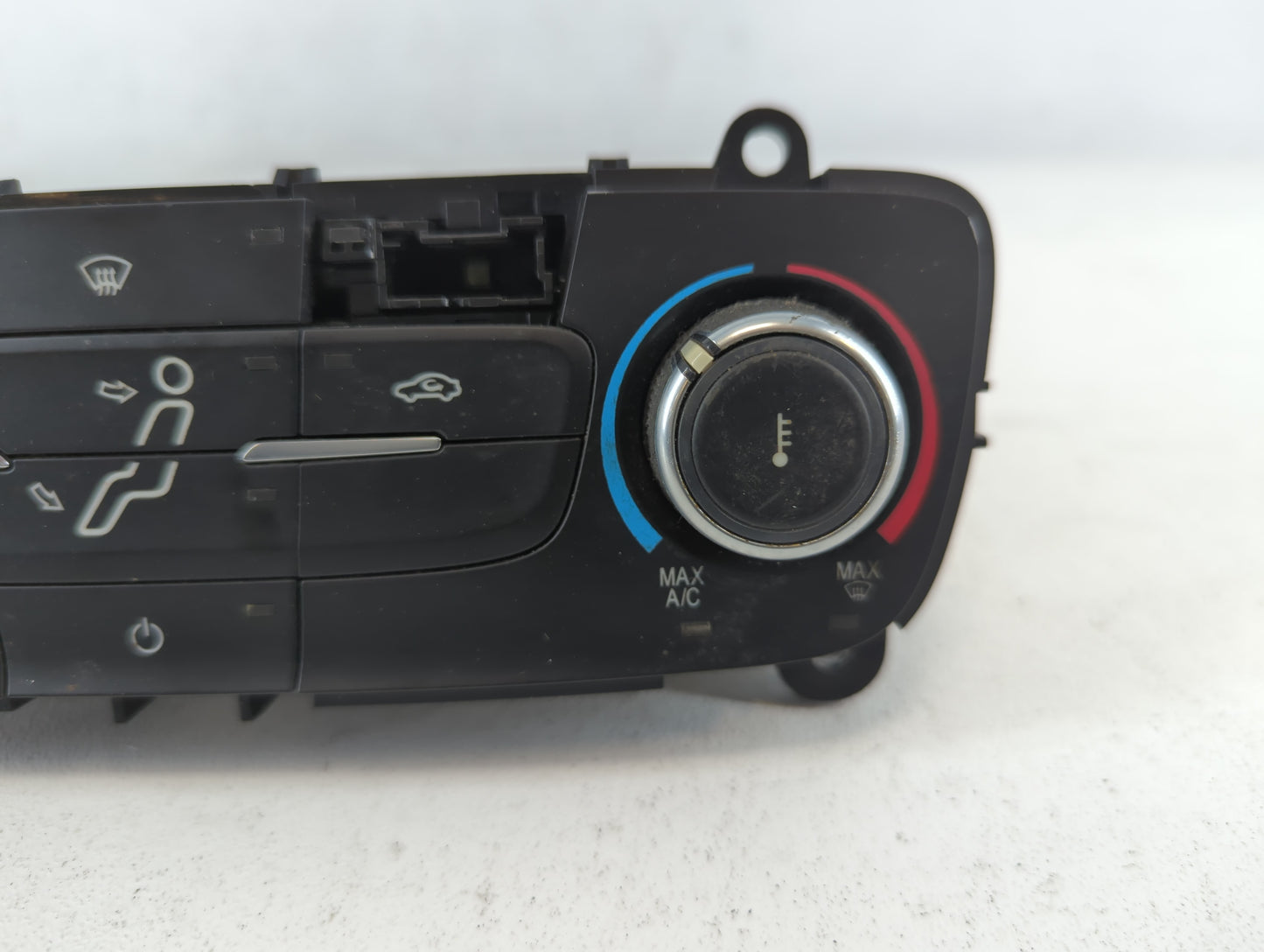 2015-2018 Ford Focus Climate Control Module Temperature AC/Heater Replacement P/N:F1ET-19980-JF Fits Fits 2015 2016 2017 201