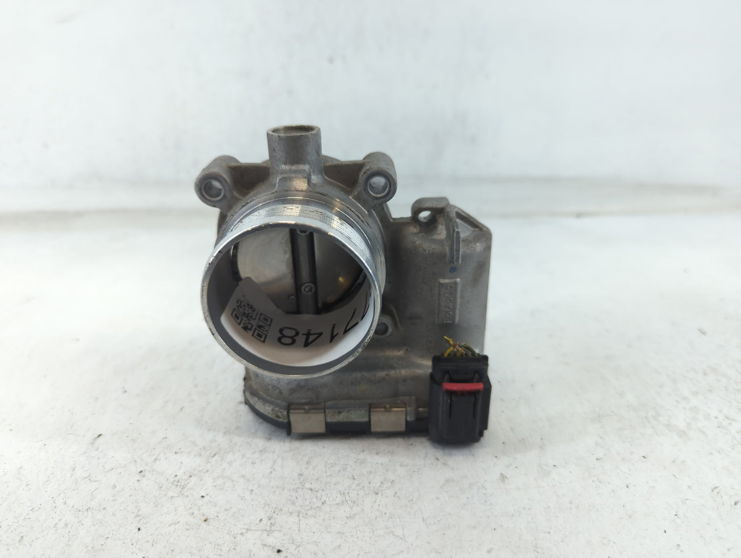 2014-2018 Ford Focus Throttle Body P/N:B33TB DS7E-9F991-BB Fits Fits 2014 2015 2016 2017 2018 2019 2020 2021 2022 OEM Used A