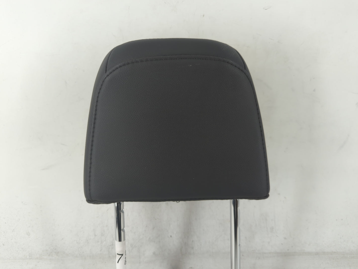 2016 Ford Focus Headrest Head Rest Front Driver Passenger Seat Fits OEM Used Auto Parts - Oemusedautoparts1.com