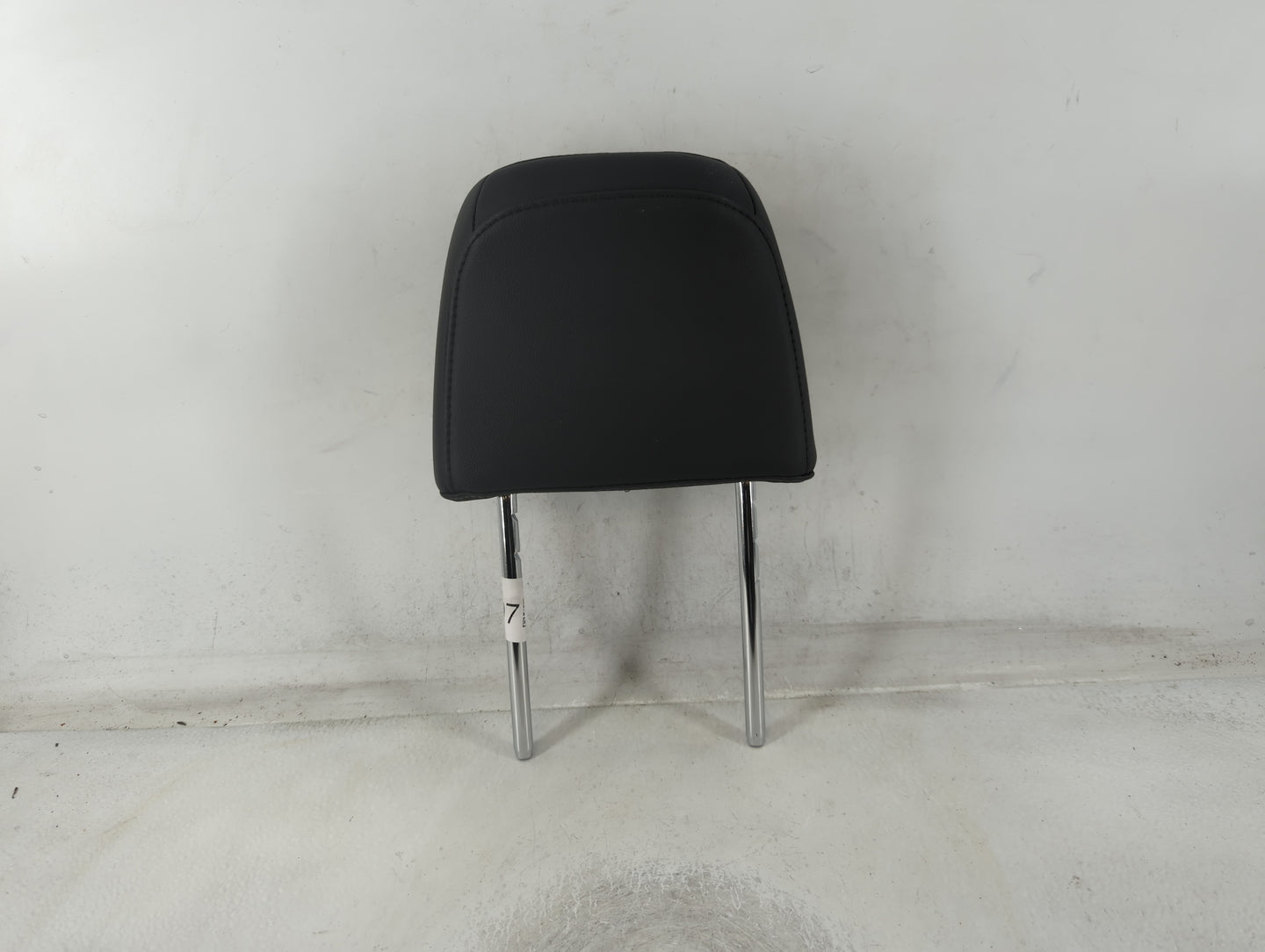 2016 Ford Focus Headrest Head Rest Front Driver Passenger Seat Fits OEM Used Auto Parts - Oemusedautoparts1.com