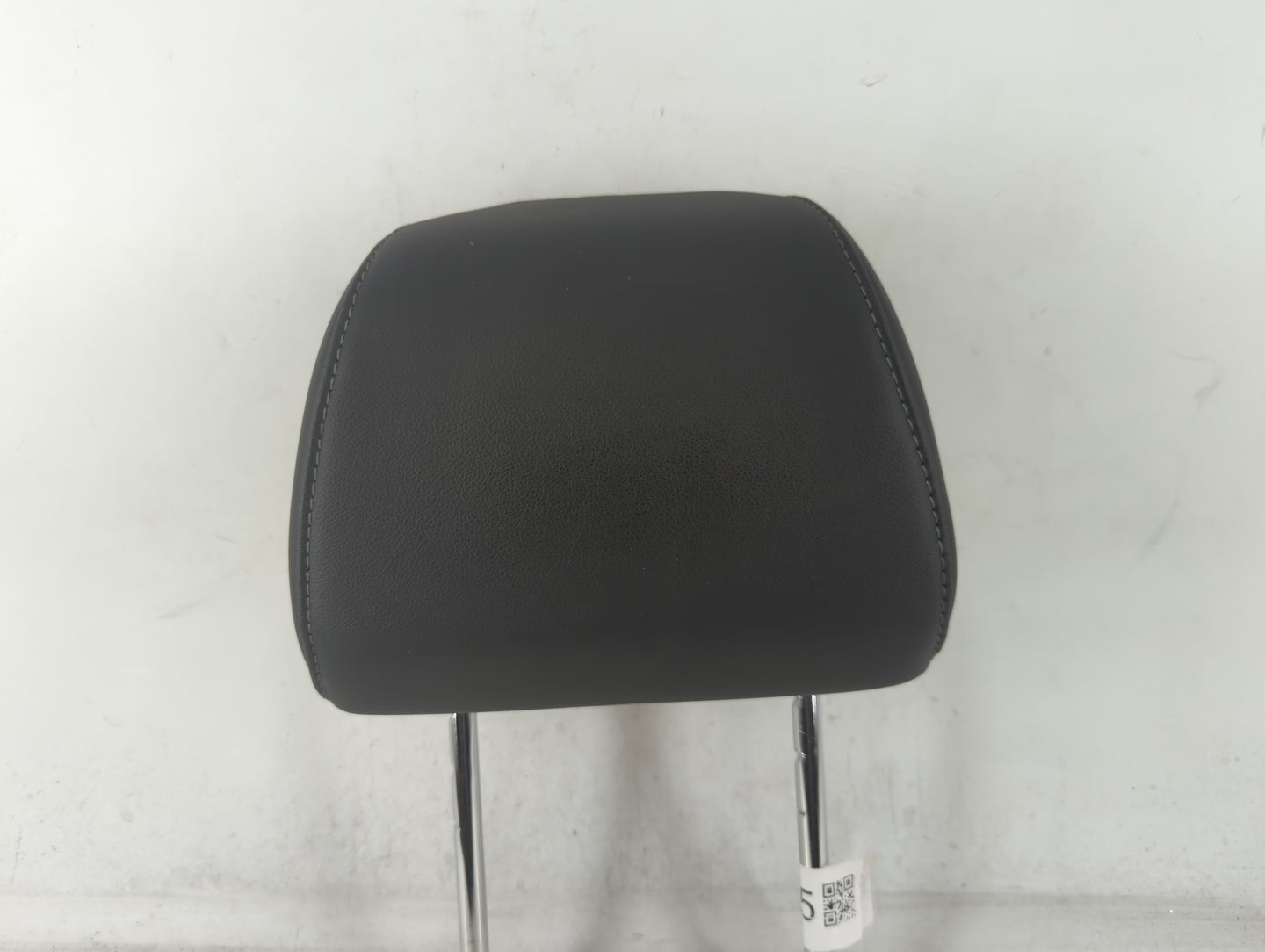 2016 Ford Focus Headrest Head Rest Front Driver Passenger Seat Fits OEM Used Auto Parts - Oemusedautoparts1.com