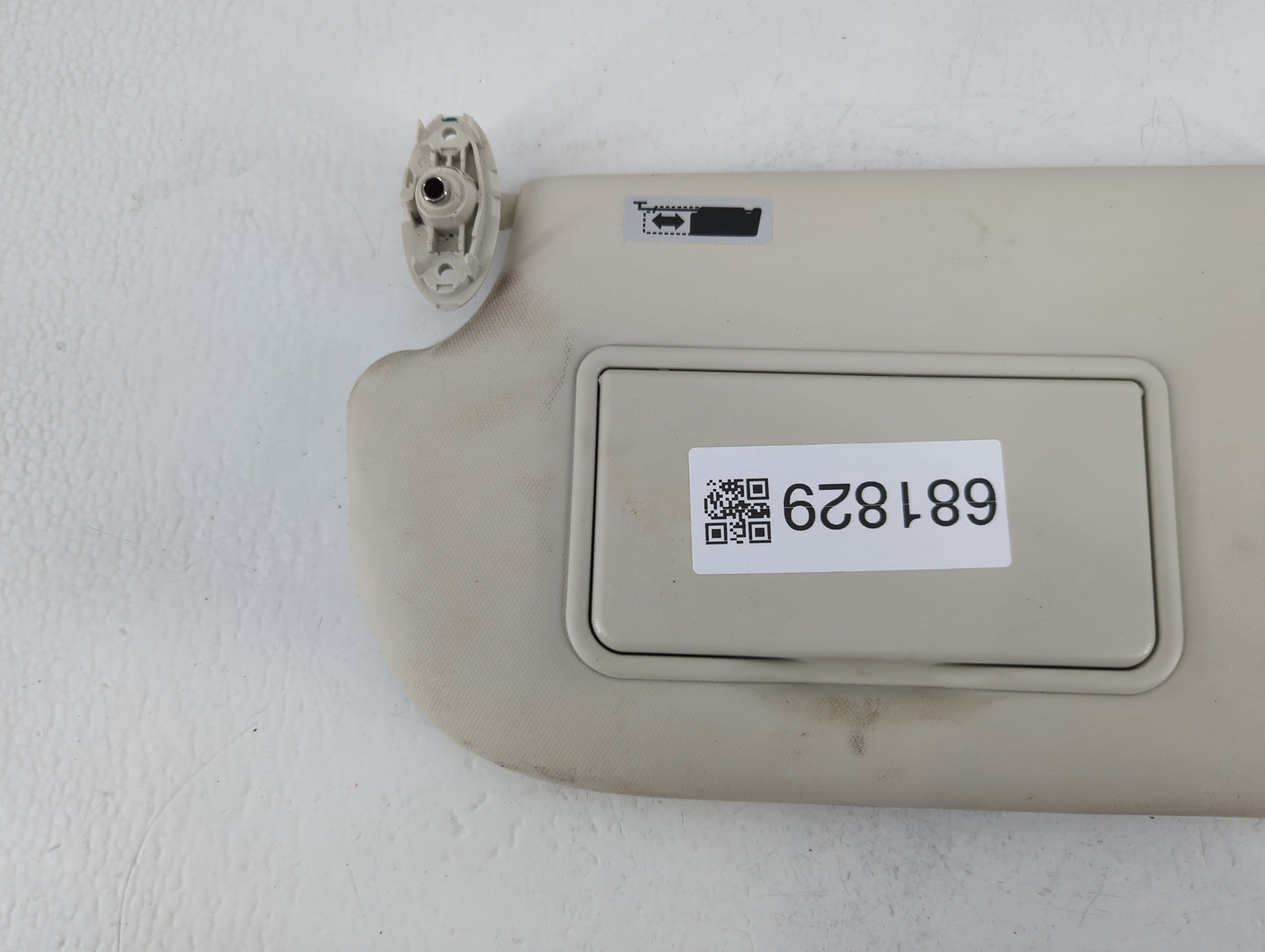 2015 Ford Focus Sun Visor Shade Replacement Driver Left Mirror Fits OEM Used Auto Parts - Oemusedautoparts1.com