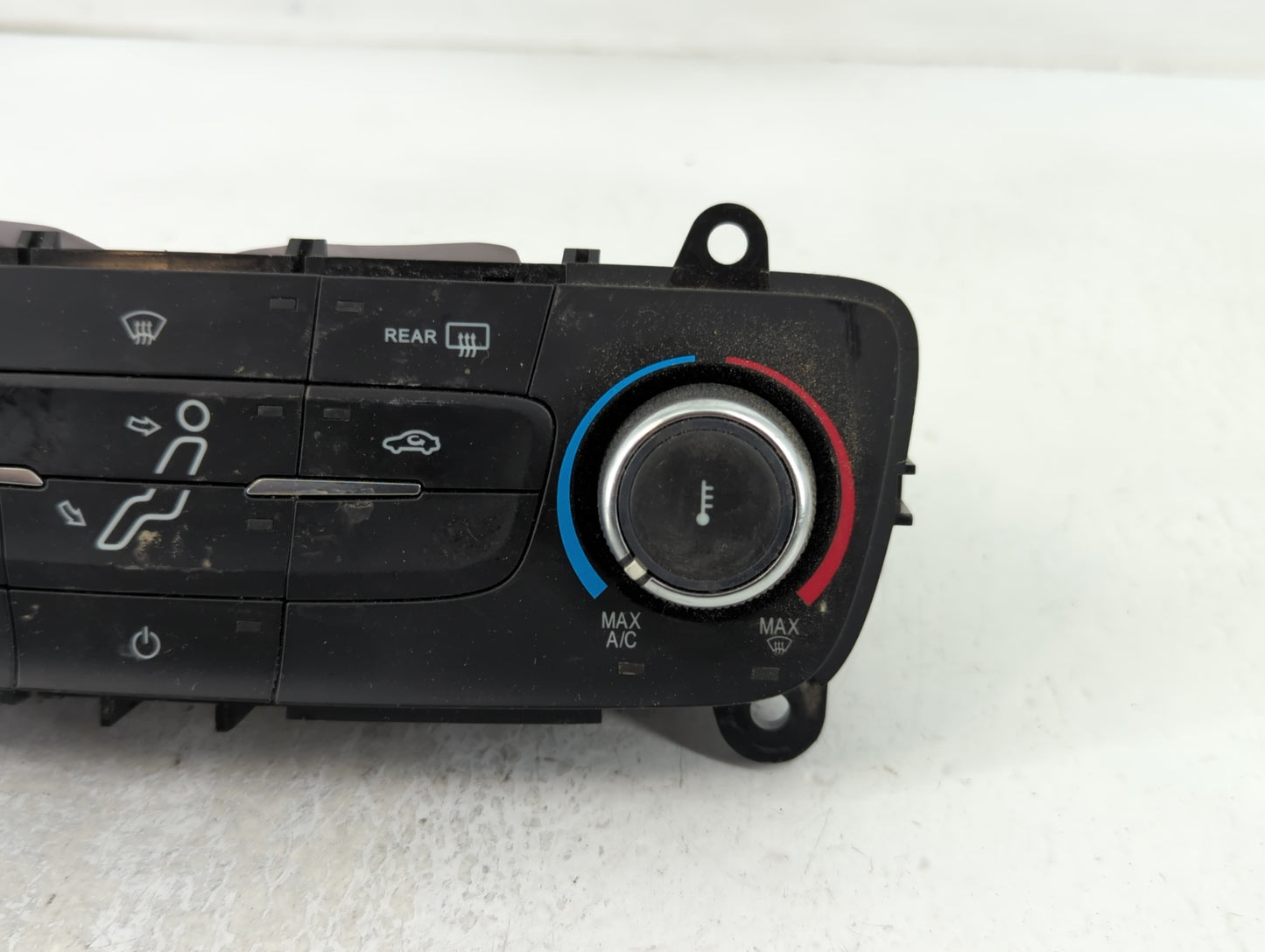 2015-2018 Ford Focus Climate Control Module Temperature AC/Heater Replacement P/N:F1ET-19980-JF Fits Fits 2015 2016 2017 201