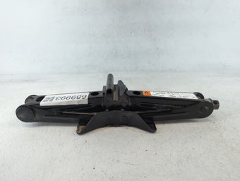 compare product 2016 Ford Focus Spare Scissor Car Jack