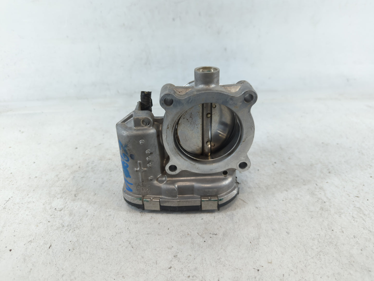 2014-2018 Ford Focus Throttle Body P/N:DS7E-9F991-BB Fits Fits 2014 2015 2016 2017 2018 2019 2020 2021 2022 OEM Used Auto Pa