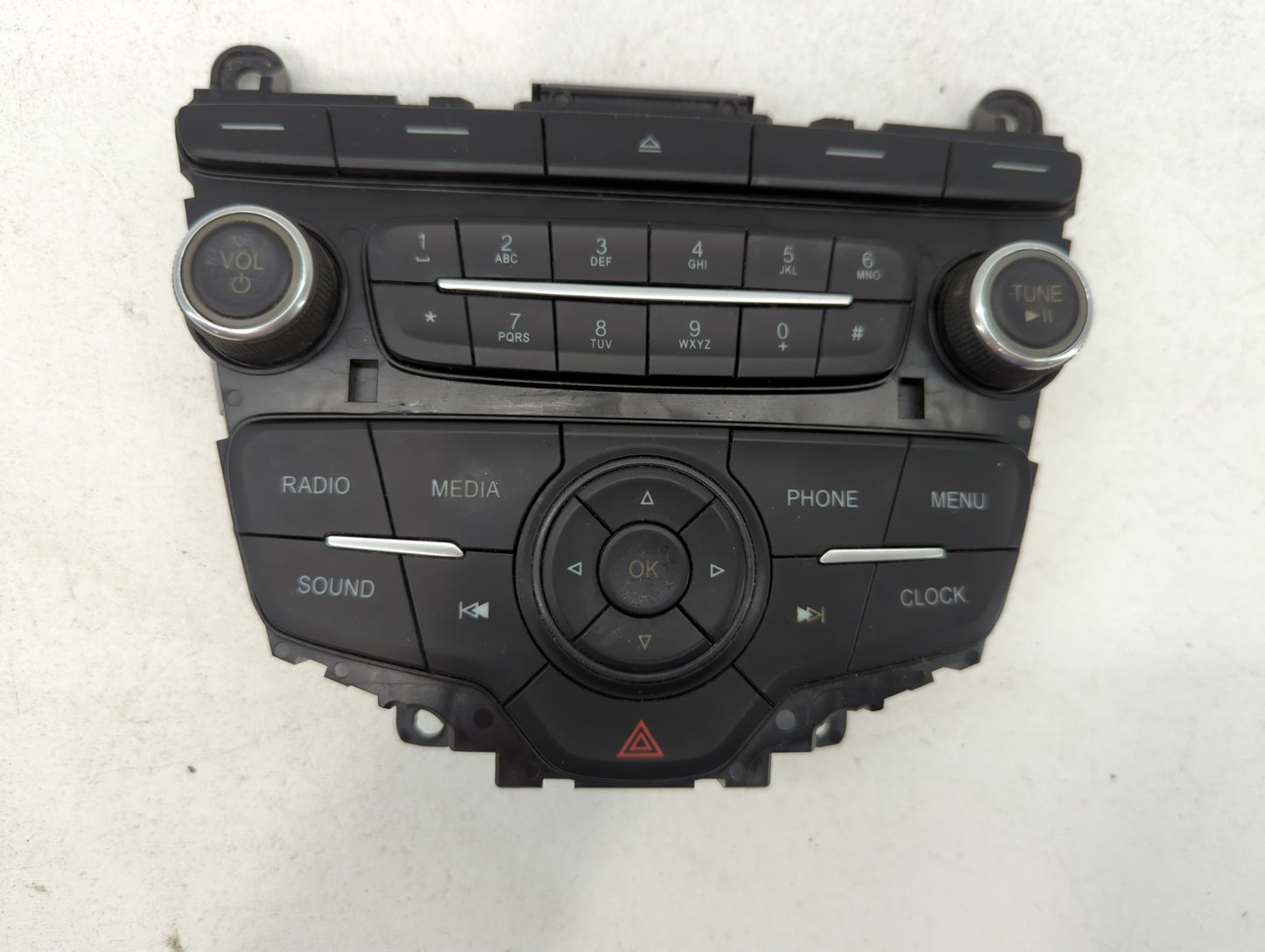 2015-2018 Ford Focus Am Fm Cd Player Radio Receiver - Oemusedautoparts1.com