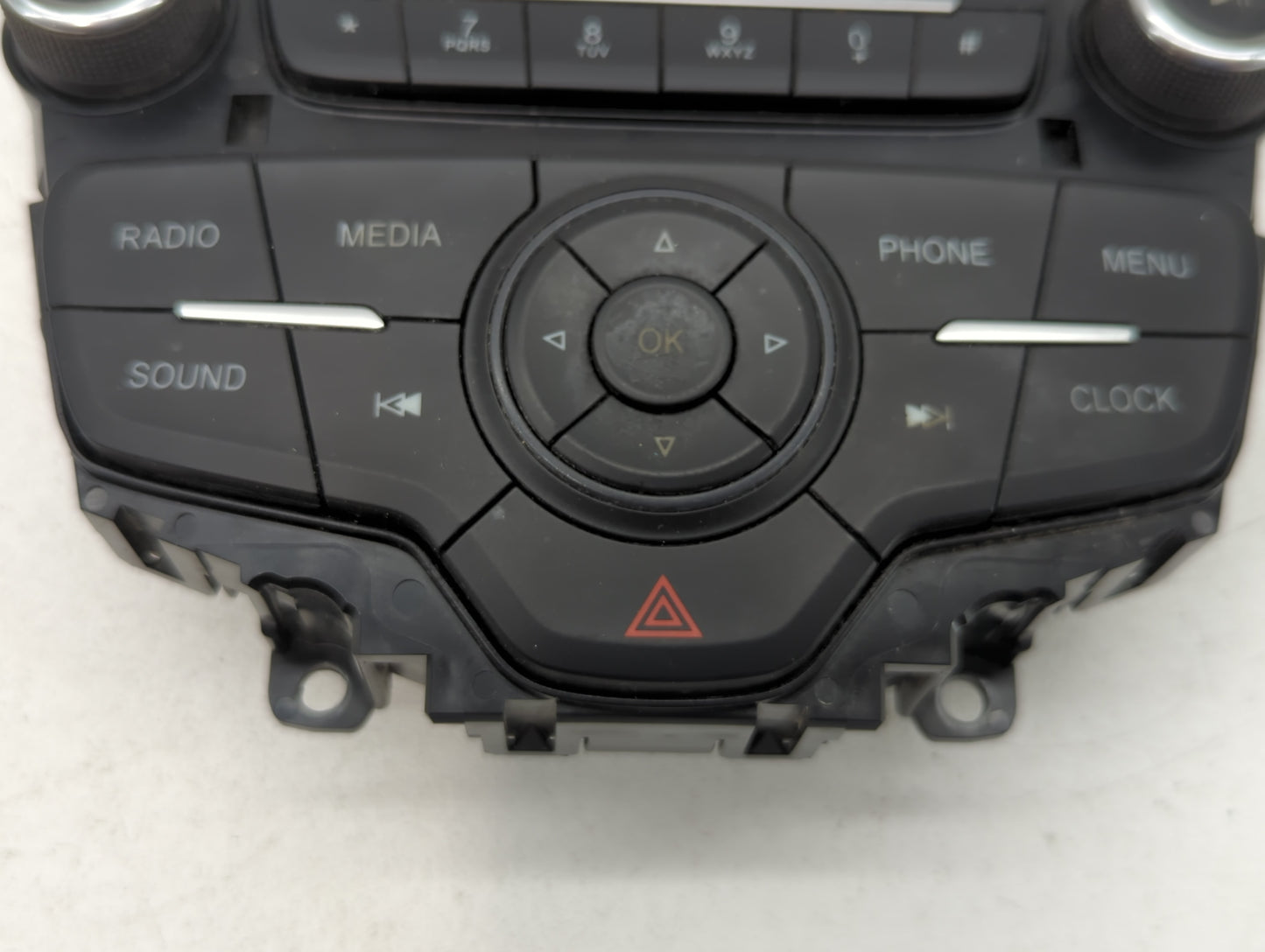 2015-2018 Ford Focus Am Fm Cd Player Radio Receiver - Oemusedautoparts1.com