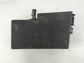 compare product 2016 Ford Focus Fusebox Fuse Box Panel Relay Module P/N:AV6T-14A067-AD Fits OEM Used Auto Parts