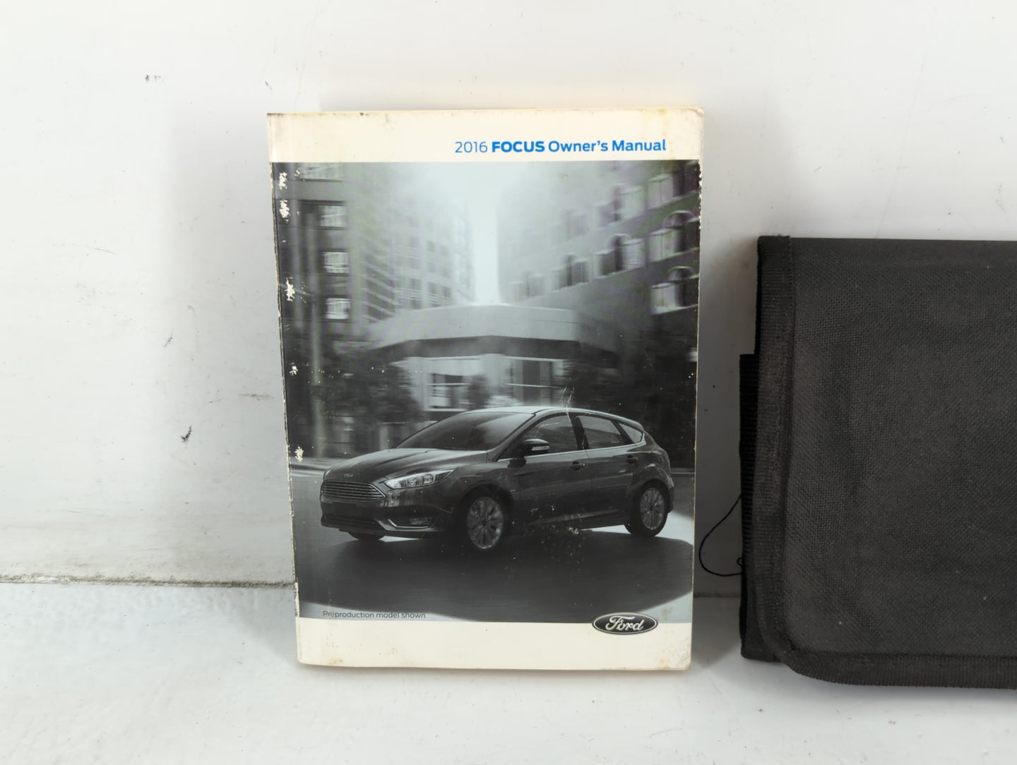 2016 Ford Focus Owners Manual Book Guide P/N:GM5J 19A321 AA OEM Used Auto Parts - Oemusedautoparts1.com