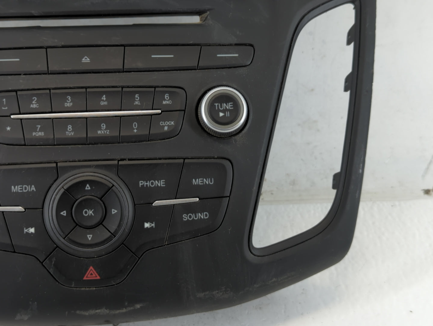 2015-2018 Ford Focus Radio AM FM Cd Player Receiver Replacement P/N:F1ET 18K811 KD Fits Fits 2015 2016 2017 2018 2019 OEM Us