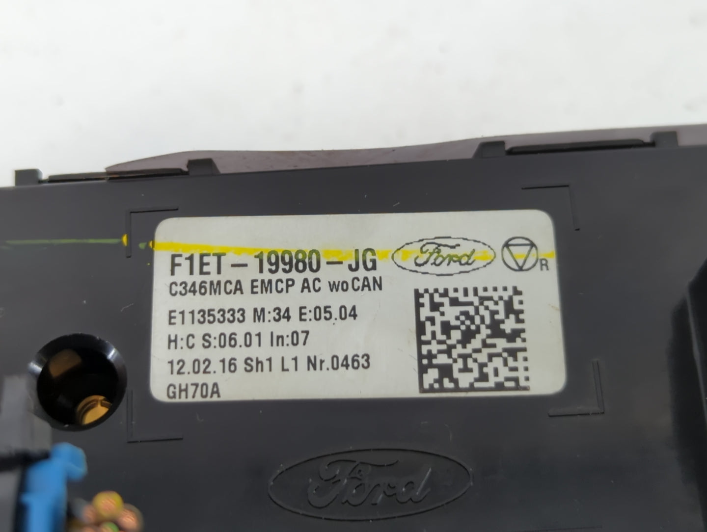 2015-2018 Ford Focus Climate Control Module Temperature AC/Heater Replacement P/N:F1ET-19980-JG Fits Fits 2015 2016 2017 201