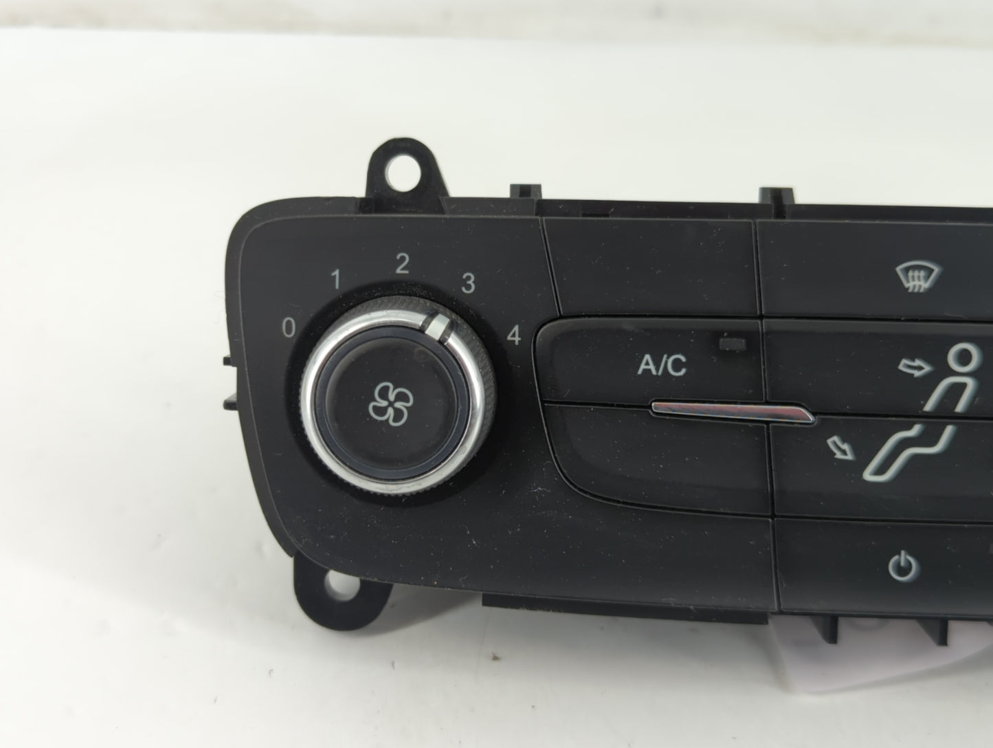 2015-2018 Ford Focus Climate Control Module Temperature AC/Heater Replacement P/N:F1ET-19980-JG Fits Fits 2015 2016 2017 201