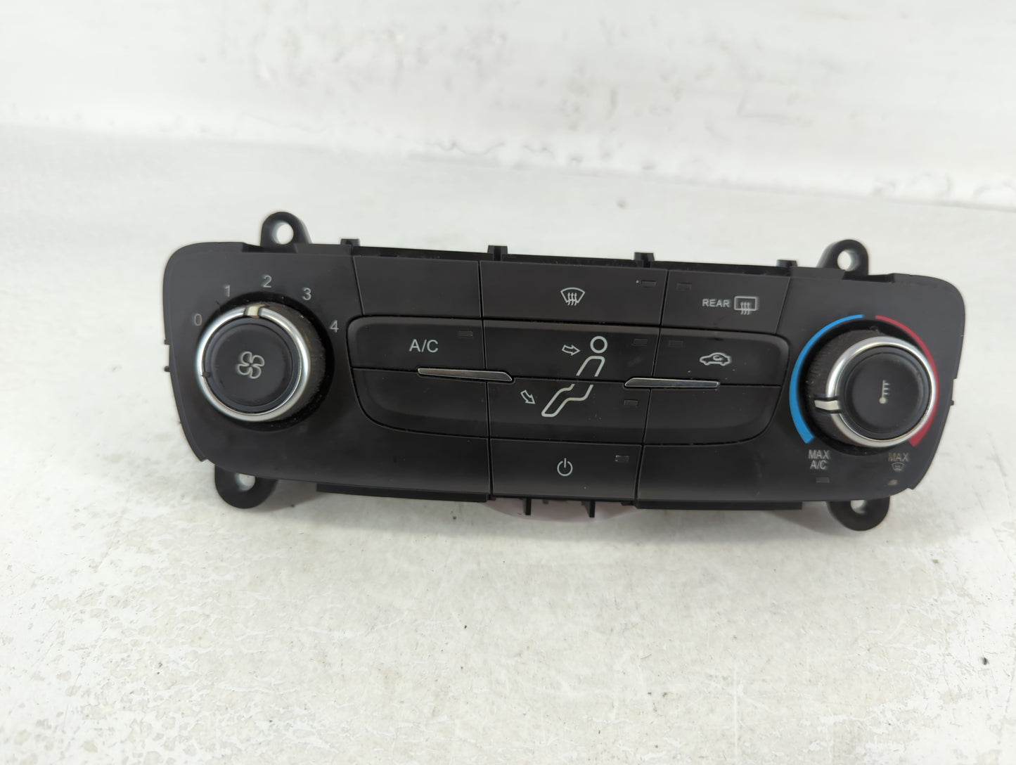 2015-2018 Ford Focus Climate Control Module Temperature AC/Heater Replacement P/N:F1ET-19980-JG Fits Fits 2015 2016 2017 201